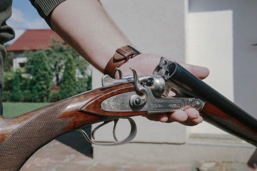 Hizan'da Ortaokula Av Tüfeğiyle Saldırı