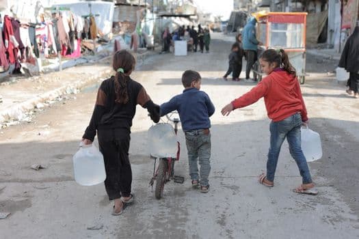 Gazze'de Ateşkese Rağmen Saldırılar Sürüyor: Son 48 Saatte 6 Ölü