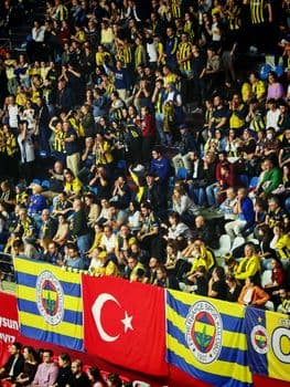 Fenerbahçe Galibiyet Serisini Sürdürüyor