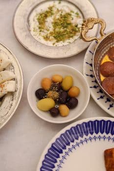 Ayvalık’ta 21. Uluslararası Zeytin Hasat ve Turizm Festivali coşkuyla başladı