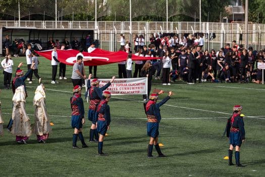Özel bireylerden Cumhuriyet coşkusu