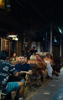 Samsun’da birahanede 4 kişiyi neşterle yaralayan şahıs yakalandı