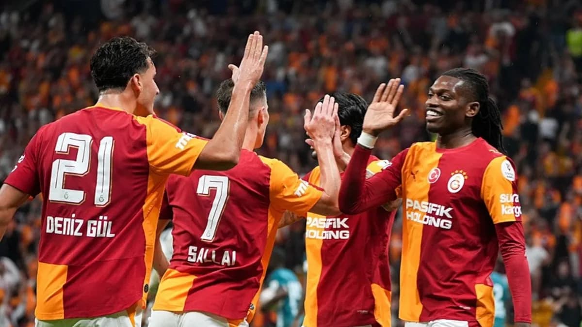 Galatasaray'da Yeni Transferler İlk Haftalarda Beklentilerin Gerisinde Kaldı
