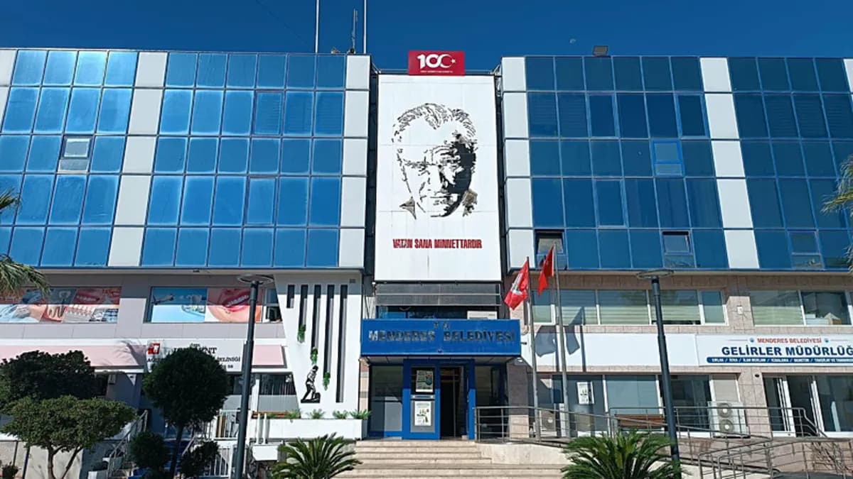 Menderes Belediyesi'nde Yolsuzluk Soruşturmasında İkinci Dalga: 9 Kişi Daha Gözaltında