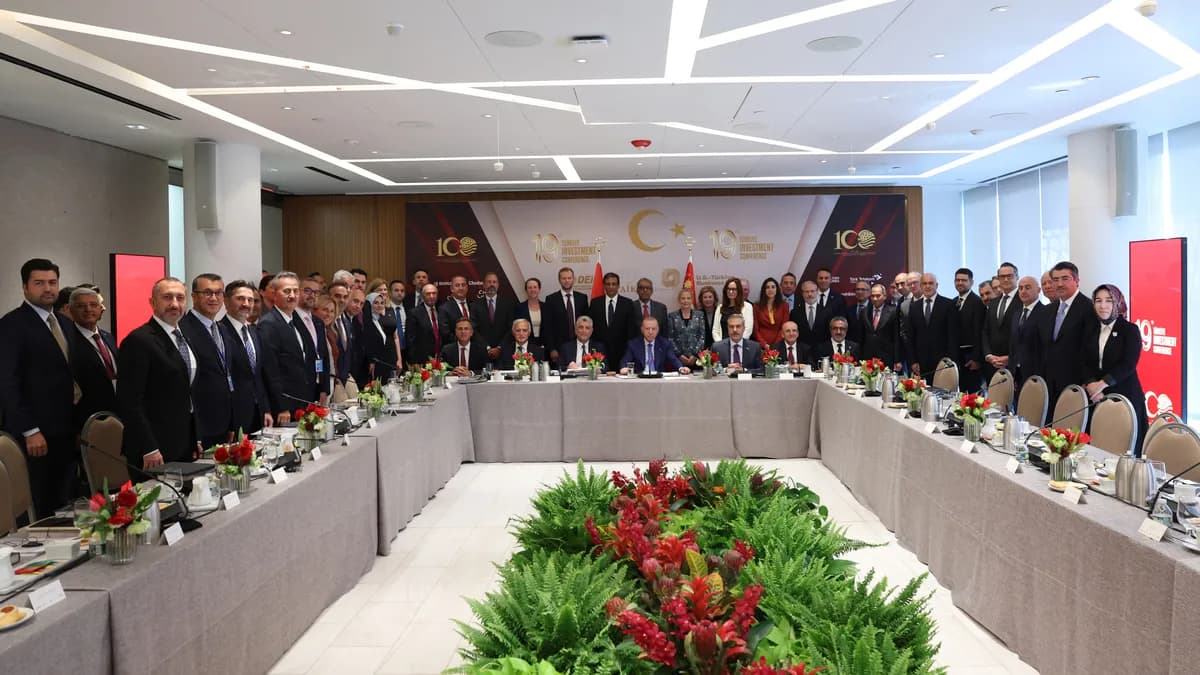 Başkan Erdoğan’dan New York’ta iş insanlarıyla kritik toplantı: Türkiye şoklara karşı dirençli kazanmış bir ekonomiye sahip