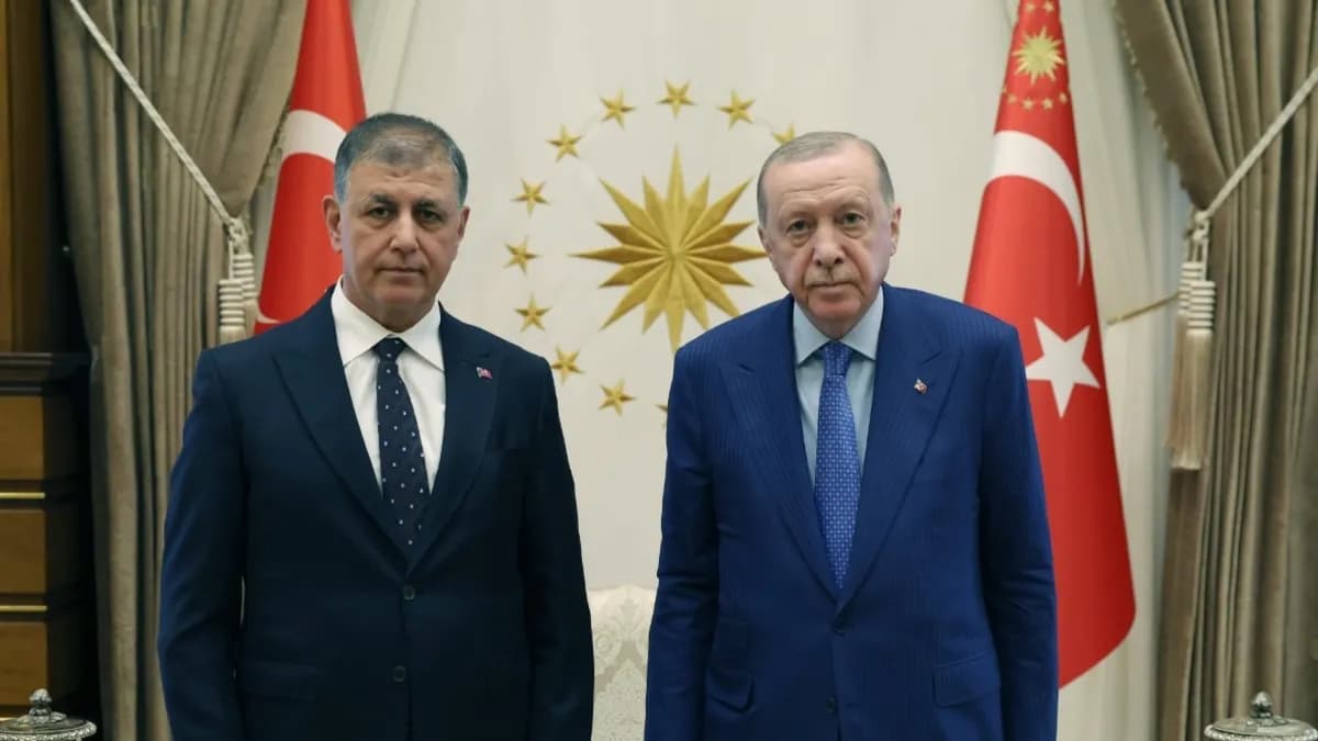 Külliye'de sürpriz görüşme! Başkan Erdoğan Cemil Tugay'ı kabul etti